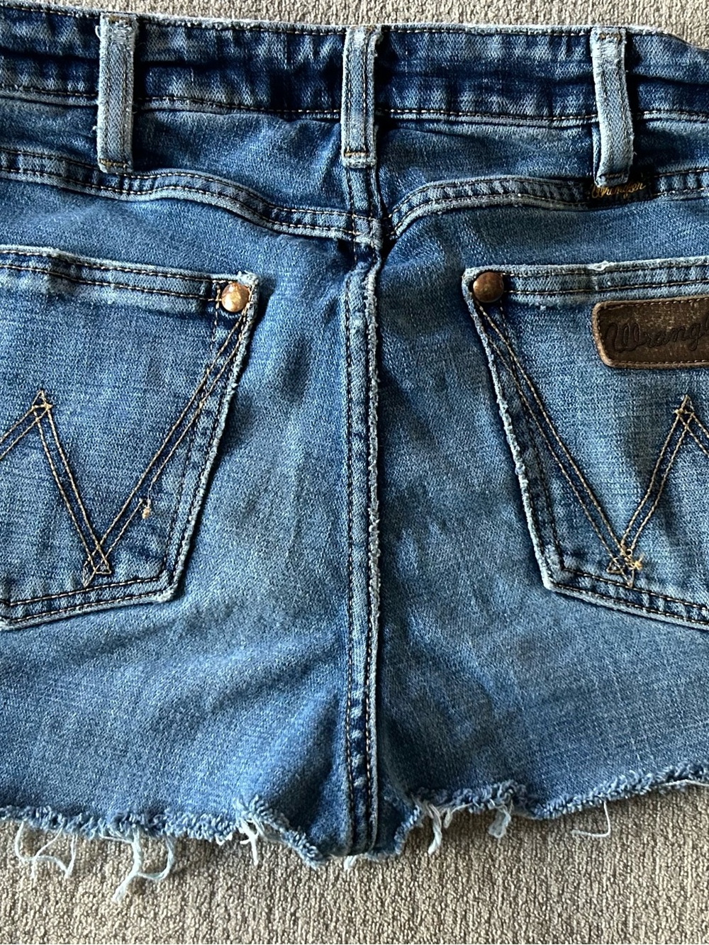 Wrangler Medium Blue Denim Frayed Hem Jean Shorts - Women